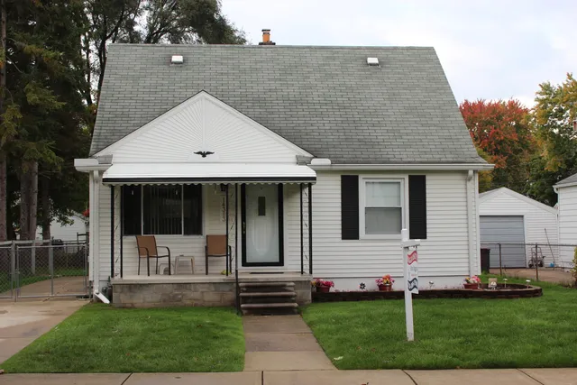 $174,900 | 14383 Mercedes, Redford, MI 48239