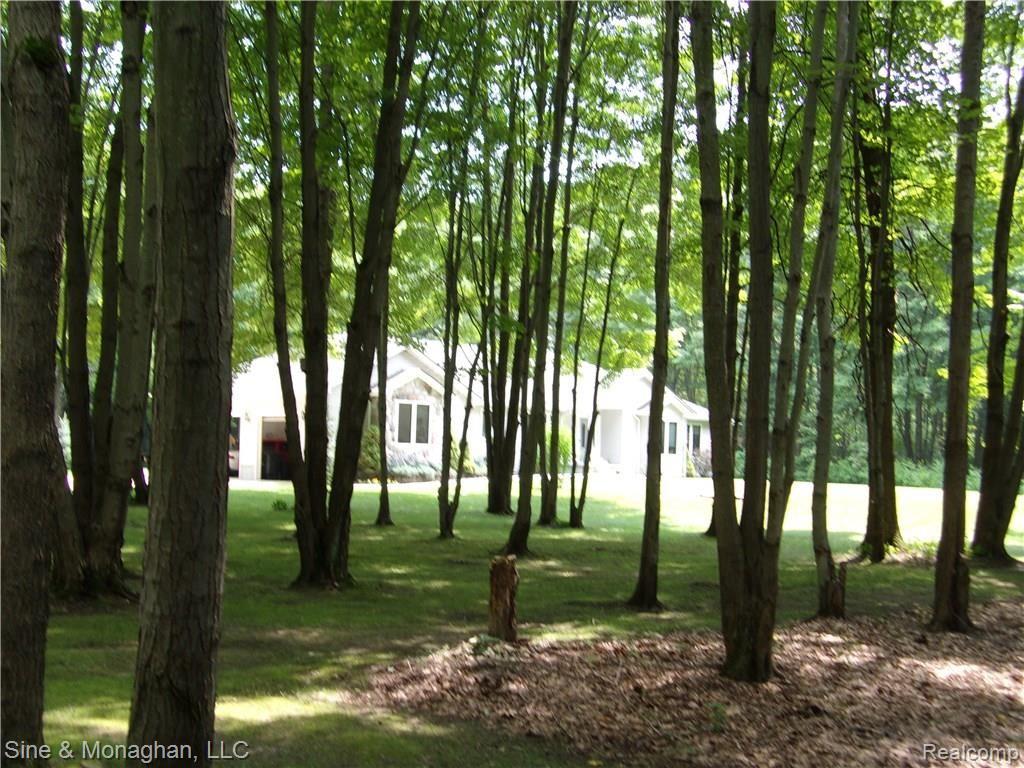 9079 Phelps Road Algonac, MI 48001 - Photo 13 of 70 100_0177.JPG