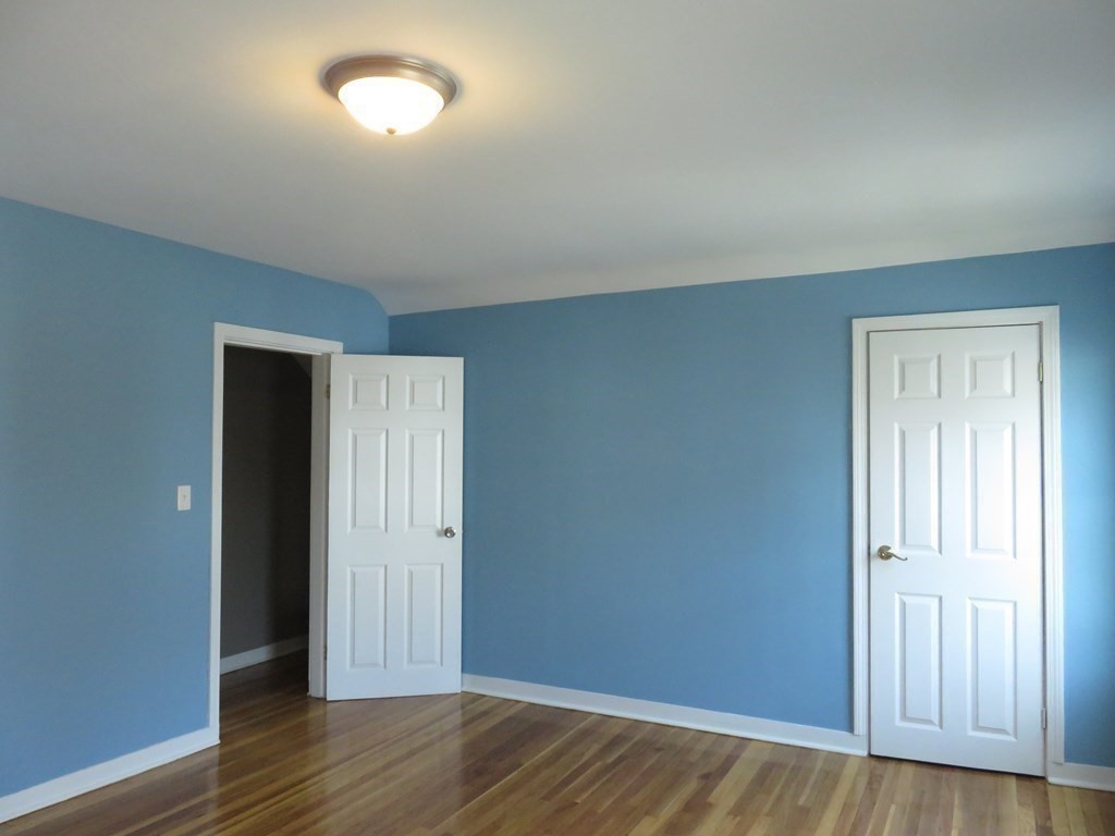 21 Harding Terrace Dedham, MA 02026 - Photo 18 of 30