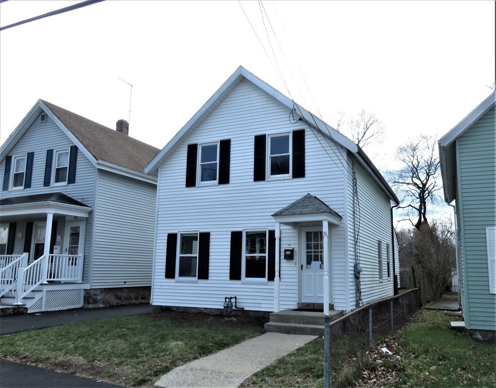 21 Harding Terrace Dedham, MA 02026 - Photo 2 of 30