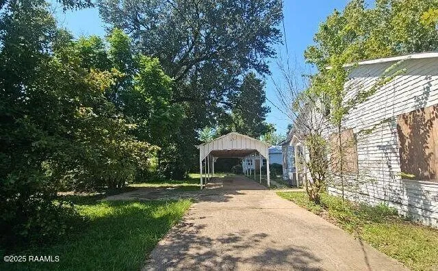 $52,900 | 120 West Magnolia Street, Ville Platte, LA 70586