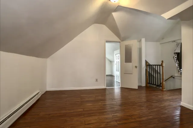 $1,800 | 206 Dodd Street, Unit 3, Weehawken, NJ 07086