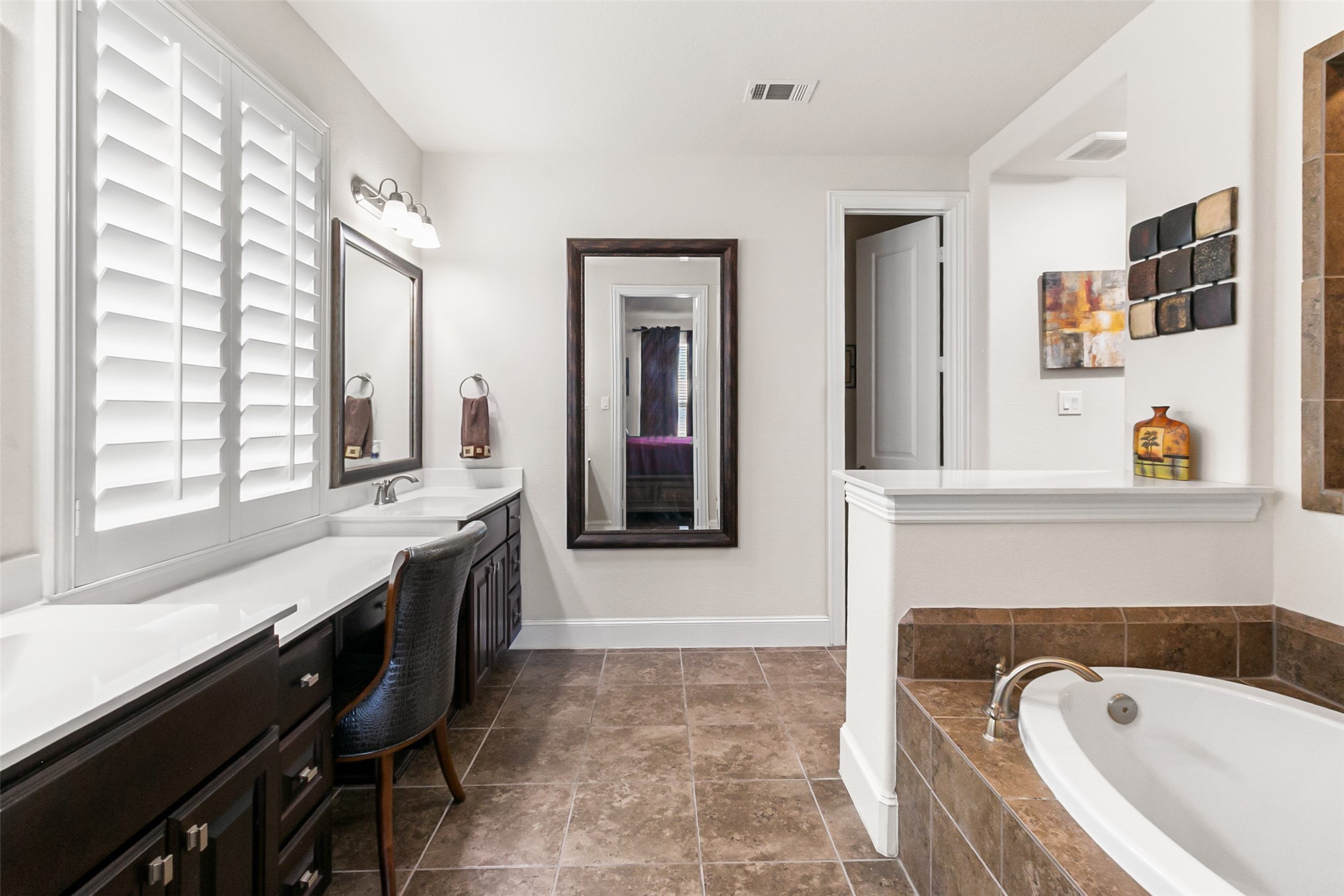 2735 Maple Oak Lane Manvel, TX 77578 - Photo 20 of 41 Primary Bath