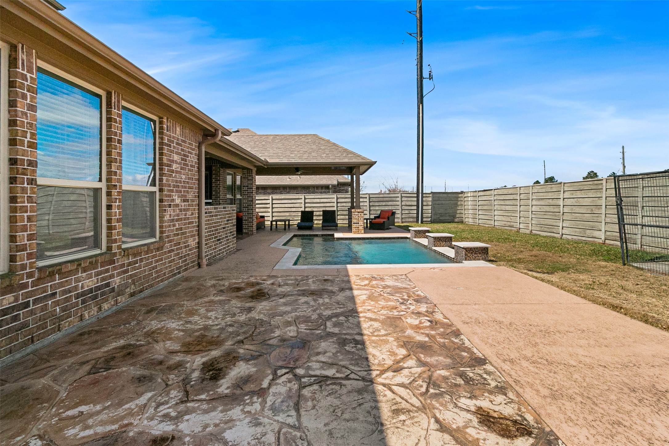 2735 Maple Oak Lane Manvel, TX 77578 - Photo 36 of 41 Extended patio
