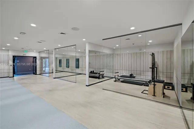 $4,562 | 101 Diplomat Parkway, Unit 2503, Hallandale Beach, FL 33009