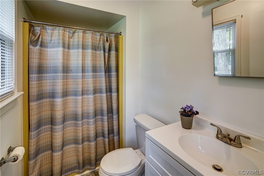 8001 Woodbrook Road Quinton, VA 23141 - Photo 24 of 44 Gallery Image 24