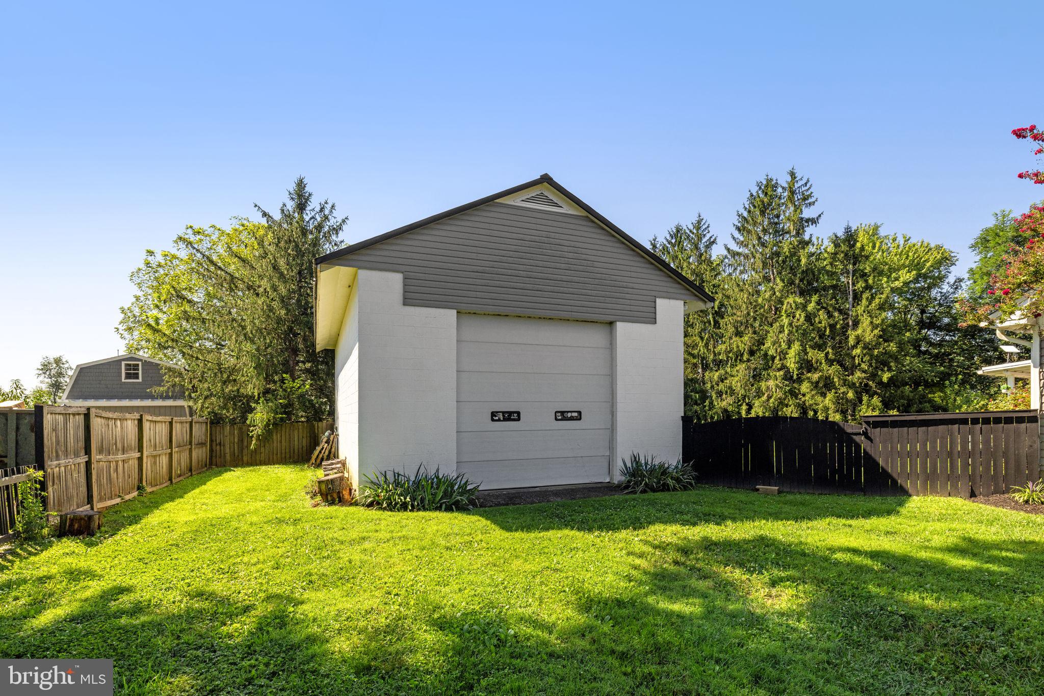 21088 Unison Road Middleburg, VA 20117 - Photo 53 of 72 Oversized garage