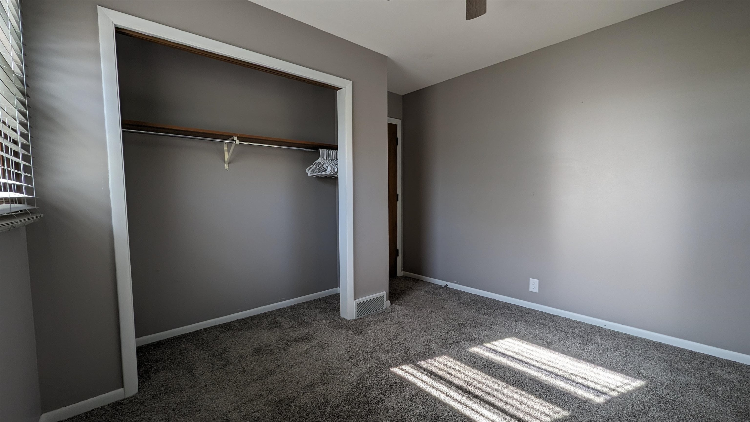 8539 North Pecatonica Road Pecatonica, IL 61063 - Photo 17 of 23 an empty room with a door