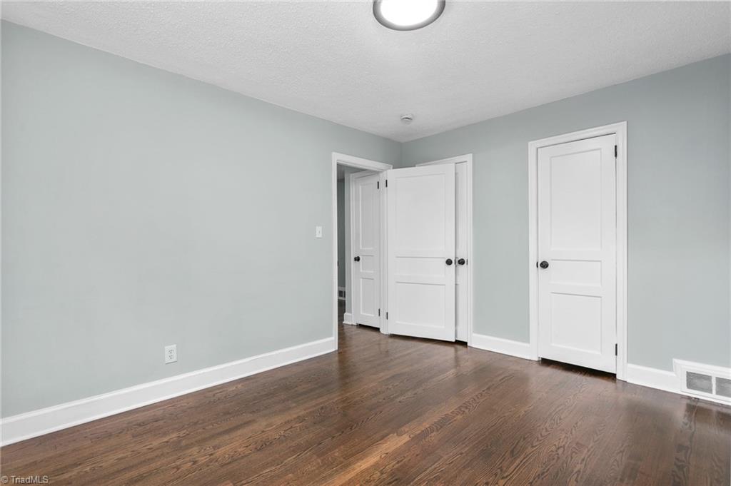 810 Ferndale Boulevard High Point, NC 27262 - Photo 22 of 36