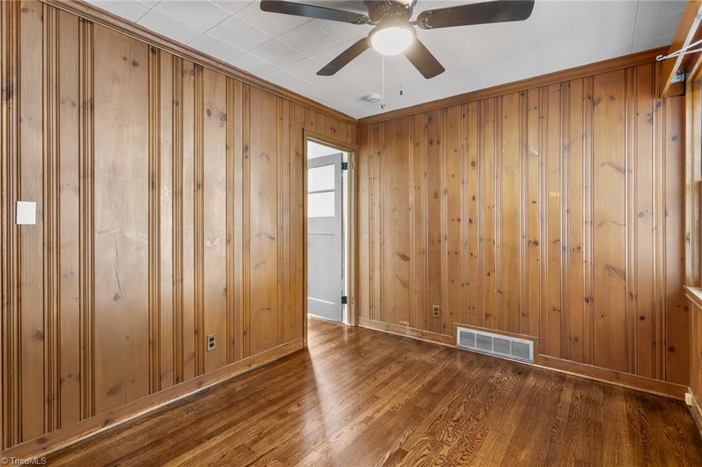 810 Ferndale Boulevard High Point, NC 27262 - Photo 25 of 36 office/flex