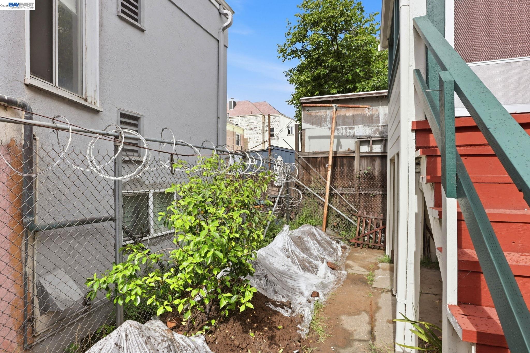 55 8th Street Oakland, CA 94607 - Photo 35 of 53