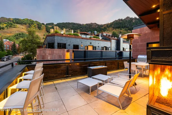 $250,000 | 405 South Monarch Street, Unit P2, Aspen, CO 81611
