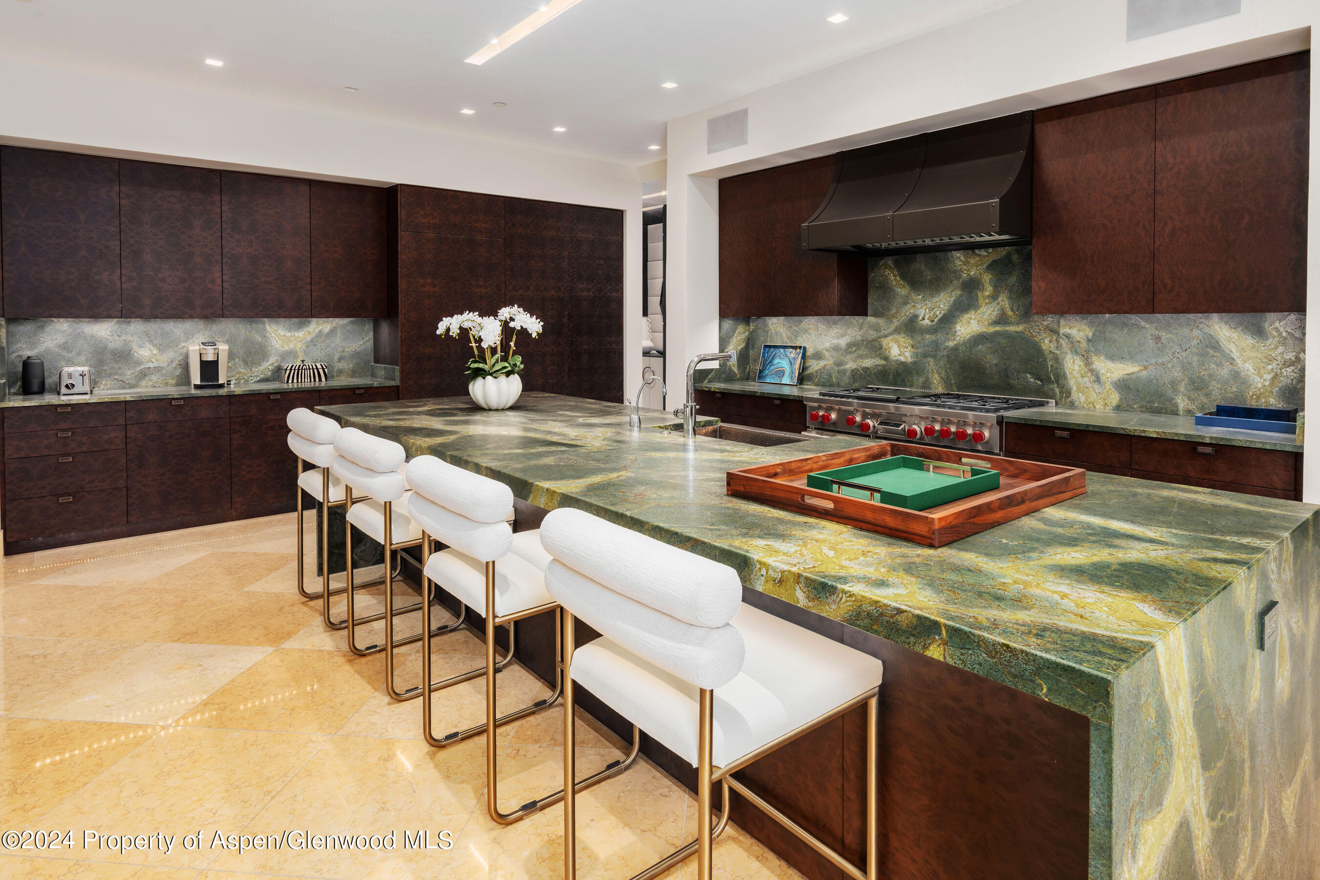 405 South Monarch Street, Unit P2 Aspen, CO 81611 - Photo 8 of 34 Chefs Kitchen