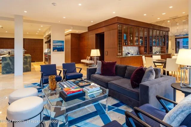 $250,000 | 405 South Monarch Street, Unit P2, Aspen, CO 81611