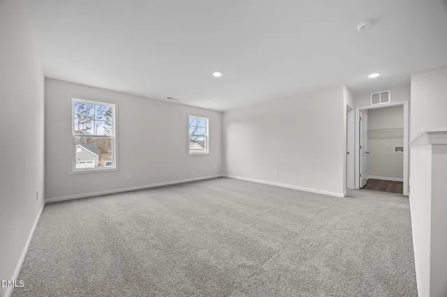 $359,900 | 62 Regis Lane, Unit 21, Coats, NC 27521