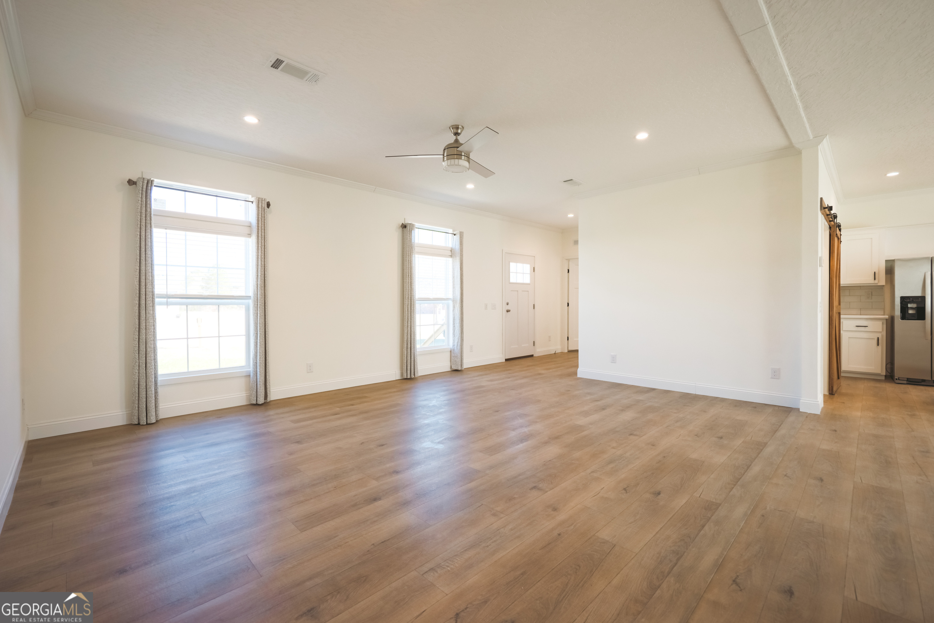 6553 Kenny Lane Blackshear, GA 31516 - Photo 7 of 27