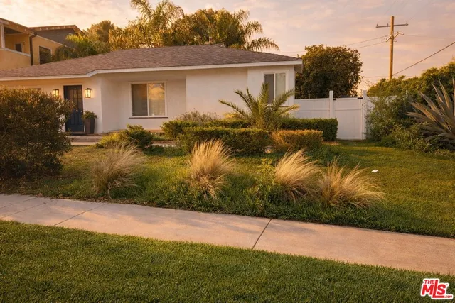 $4,295 | 10257 Wescott Avenue, Sunland, CA 91040