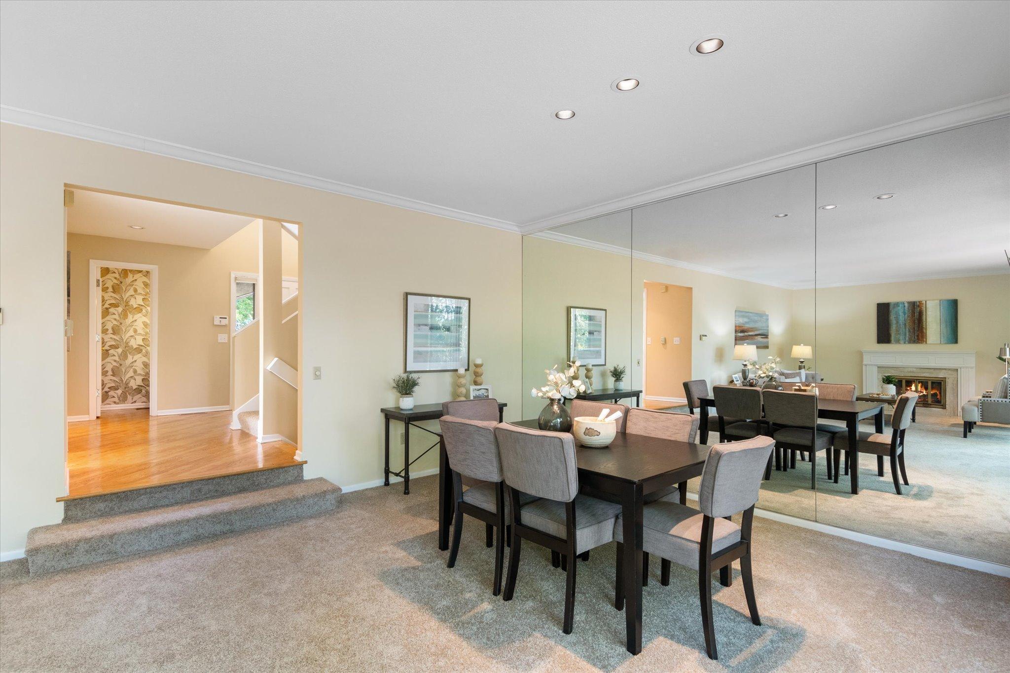 2400 Robin Oak Ridge Minnetonka, MN 55305 - Photo 14 of 48 Gallery Image 14