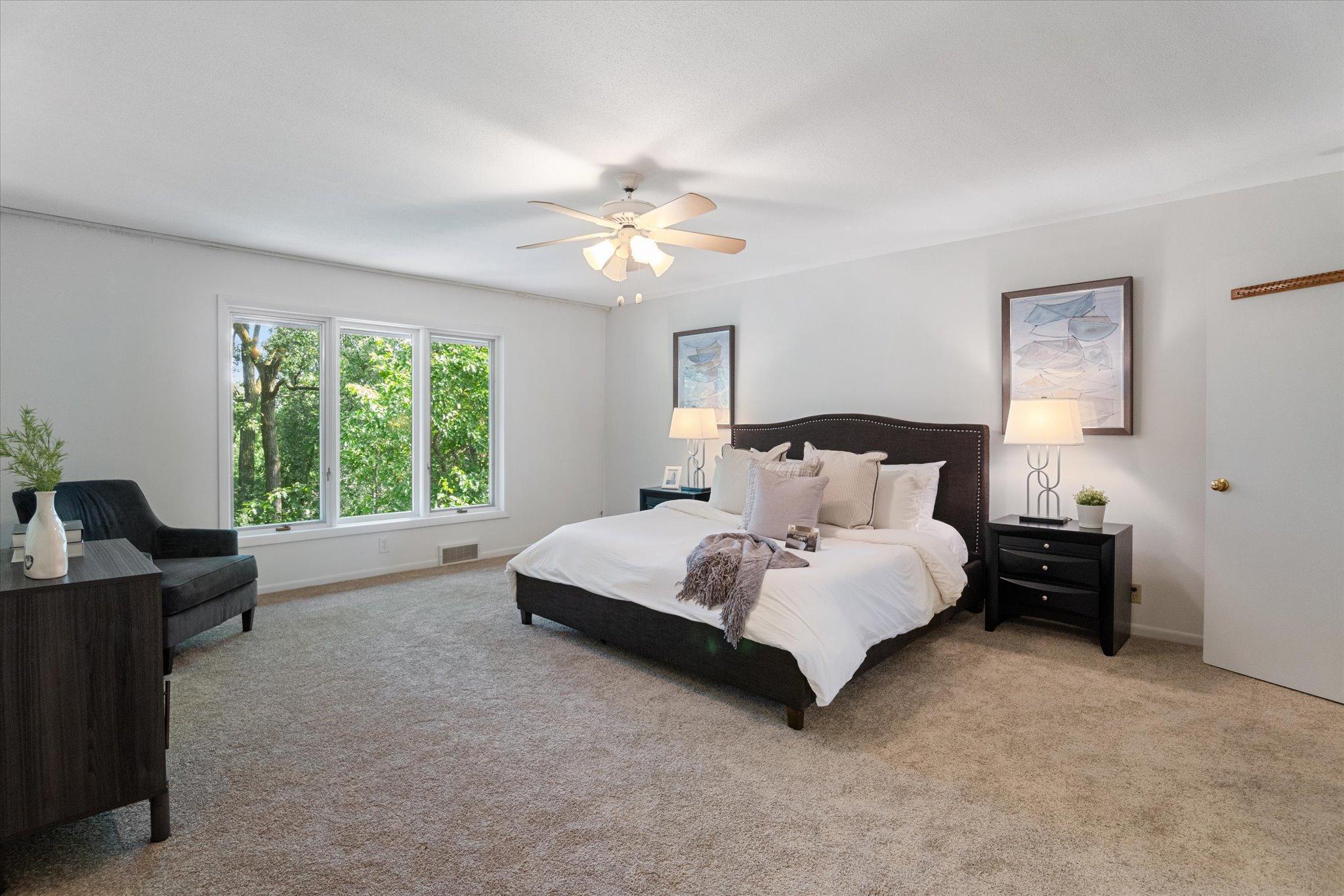2400 Robin Oak Ridge Minnetonka, MN 55305 - Photo 23 of 48 Gallery Image 23
