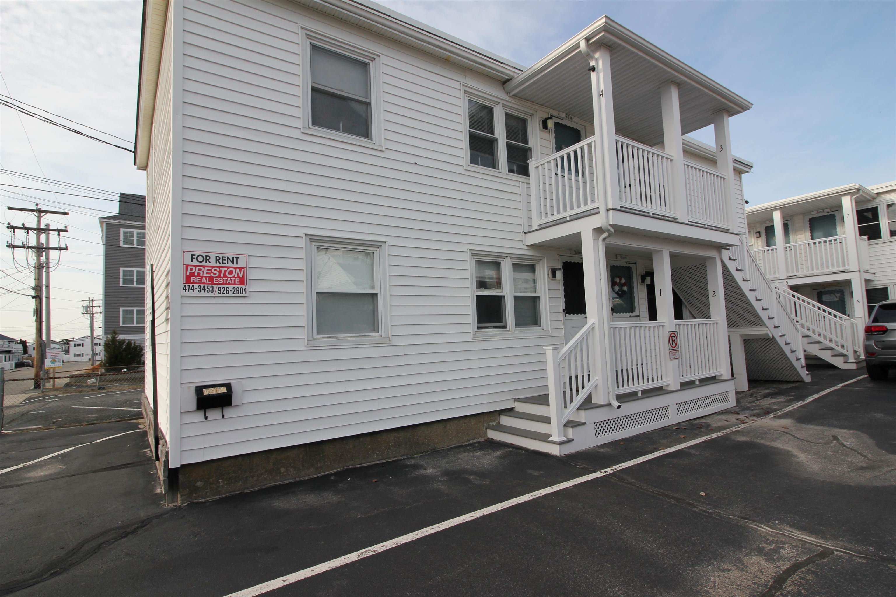 6 N Street, Unit 1 Hampton, NH 03842 - Photo 1 of 17 Gallery Image 1