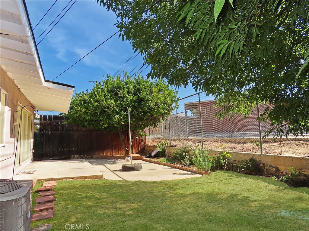 6688 Montclair Drive Riverside, CA 92504 - Photo 21 of 21 a view of a backyard