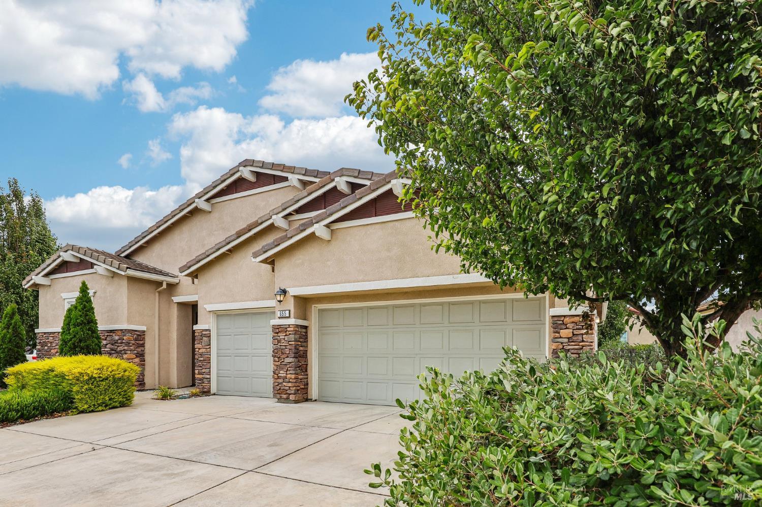 655 Hawk Ridge Drive Rio Vista, CA 94571 - Photo 4 of 45