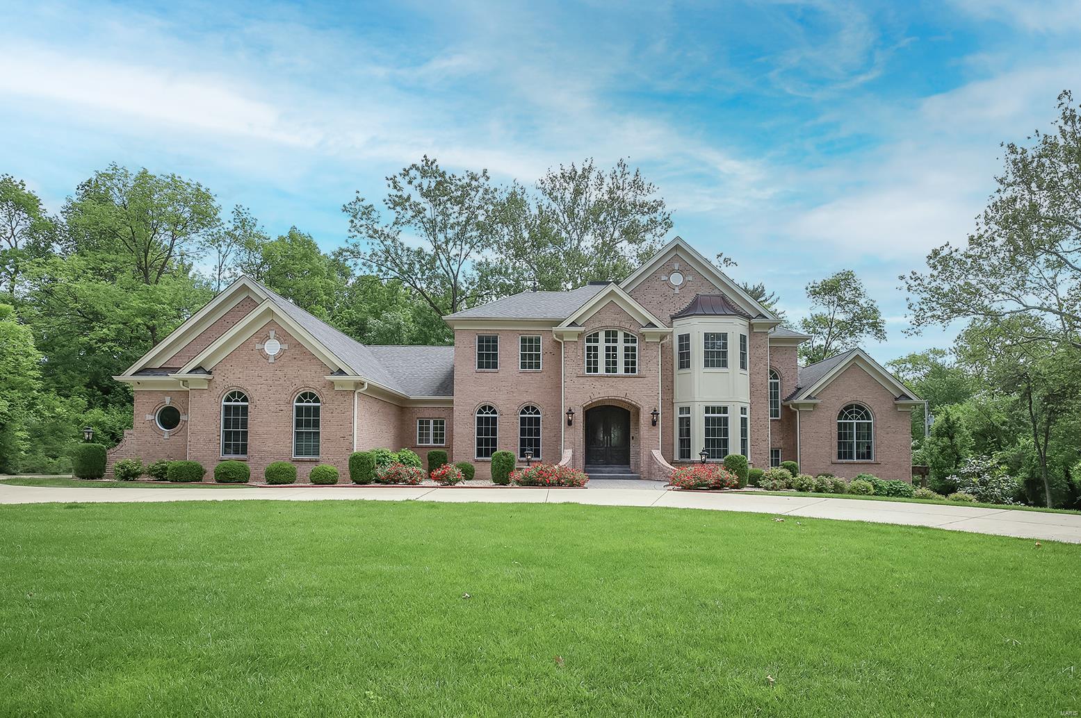 32 Lynnbrook Road Frontenac, MO 63131 - Photo 1 of 73 Gallery Image 1