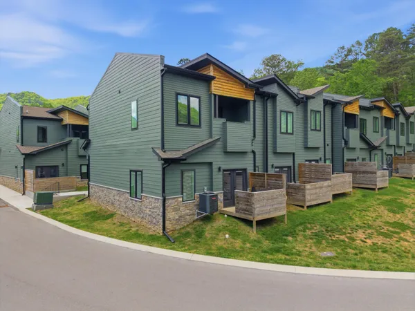 $385,000 | 4160 Outpost Way, Chattanooga, TN 37419