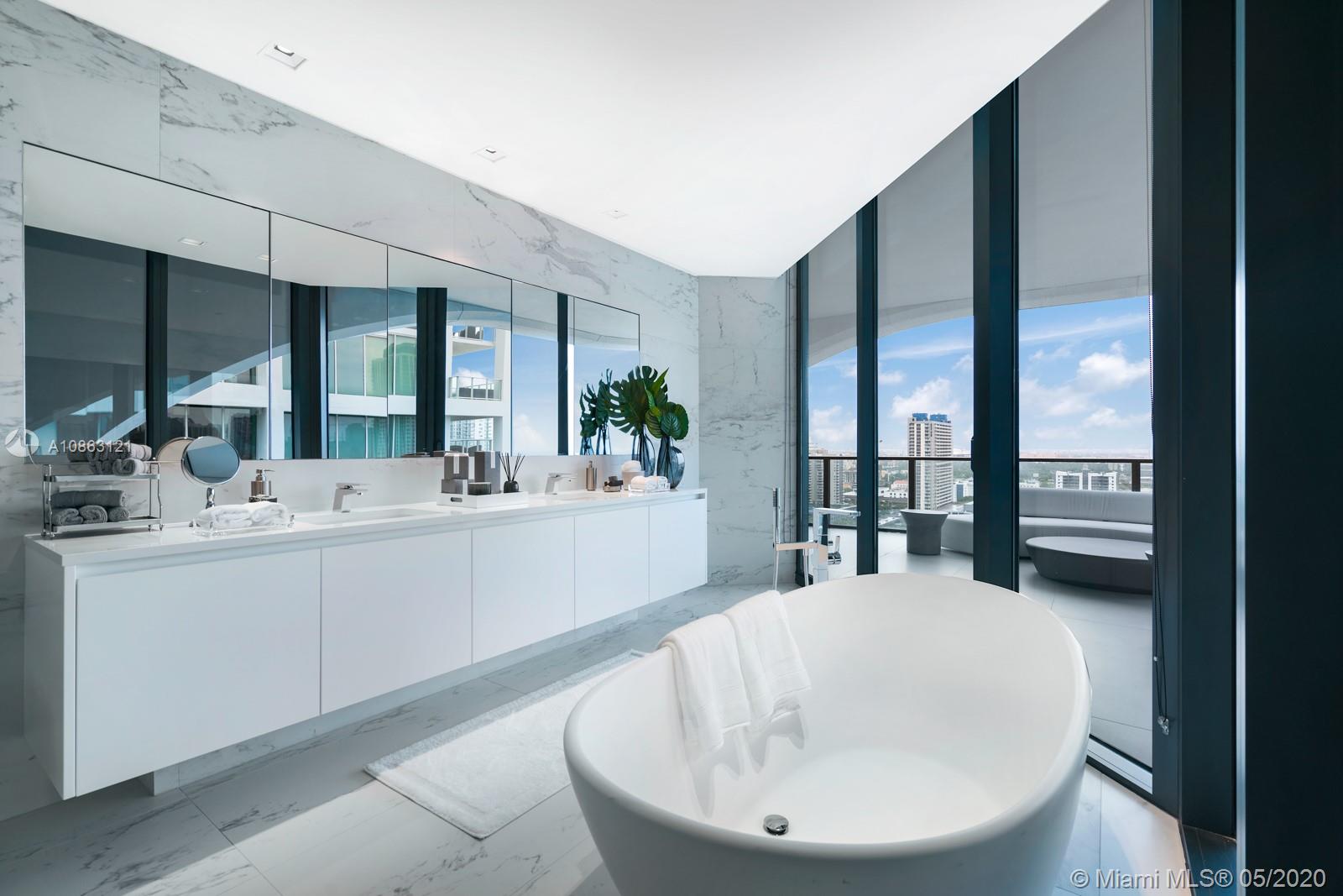 1000 Biscayne Boulevard, Unit 2102 Miami, FL 33132 - Photo 18 of 37