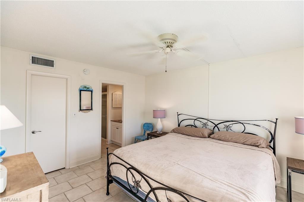 3055 Riviera Drive, Unit 302 Naples, FL 34103 - Photo 16 of 29 Gallery Image 16