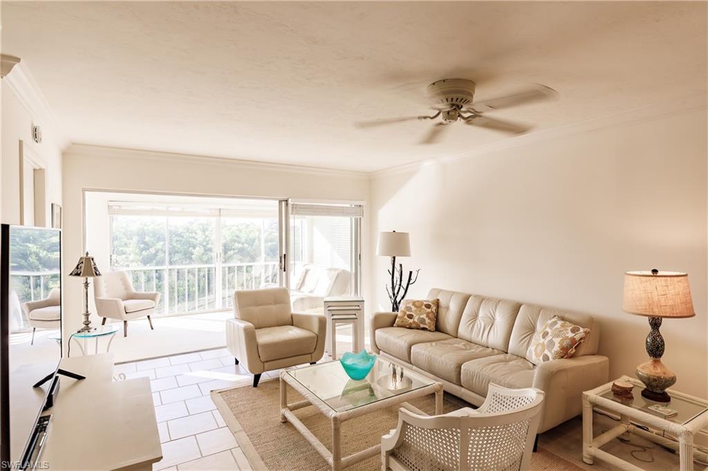 3055 Riviera Drive, Unit 302 Naples, FL 34103 - Photo 8 of 29 Gallery Image 8