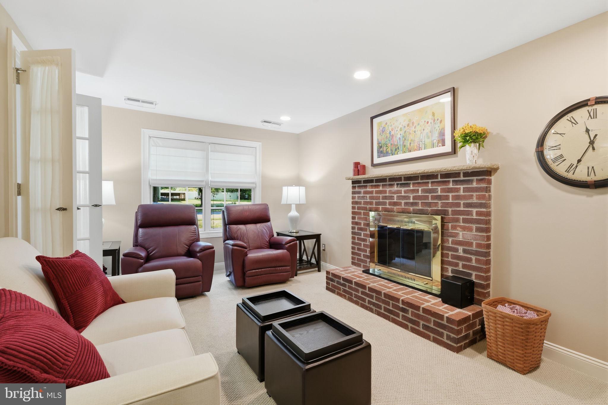 275 Aspen Road Yardley, PA 19067 - Photo 18 of 47