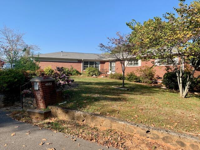 4602 Crestview Circle Chattanooga, TN 37415 - Photo 2 of 5 IMG_0907