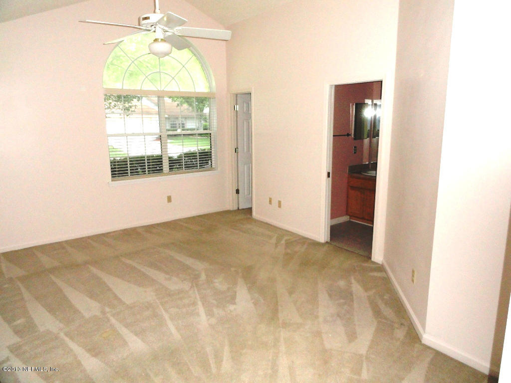 9633 Pritmore Road Jacksonville, FL 32257 - Photo 8 of 17 Owners Suite
