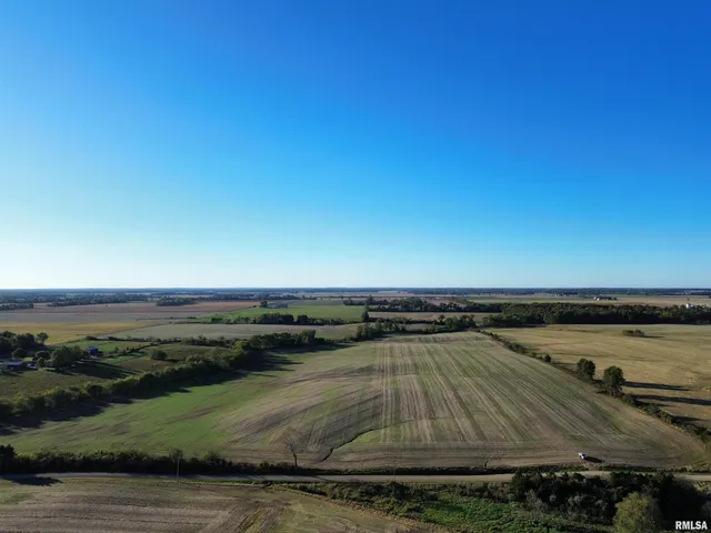 $922,000 | 0 County Road 2100 Road North, Unit COUNTY, Cisne, IL 62823