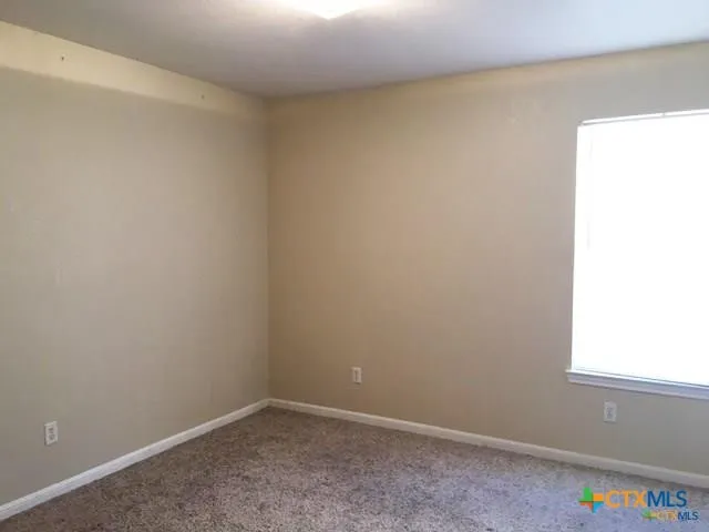 $1,000 | 500 Deloris Drive, Killeen, TX 76542