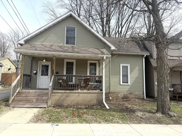 $175,000 | 306 South Gridley Street, Bloomington, IL 61701
