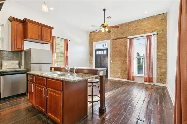 $1,900 | 1831 St Ann Street, Unit A, New Orleans, LA 70116