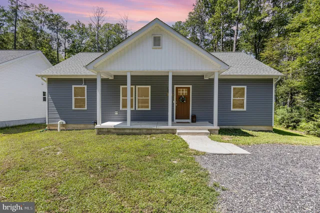 $315,000 | 191 Wildwood Road, Colonial Beach, VA 22443