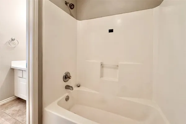 $1,500 | 3455 Angel Lane, Houston, TX 77045