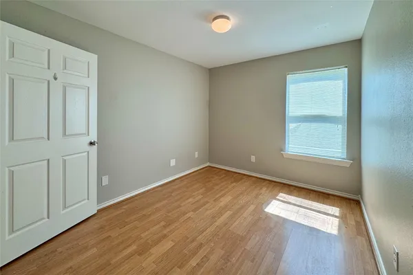 $1,500 | 3455 Angel Lane, Houston, TX 77045