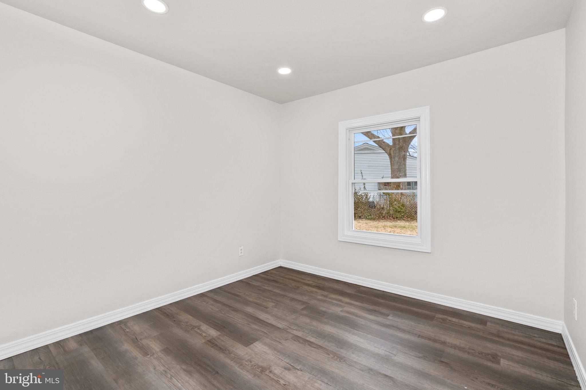 18 Montrose Drive Newark, DE 19713 - Photo 11 of 32