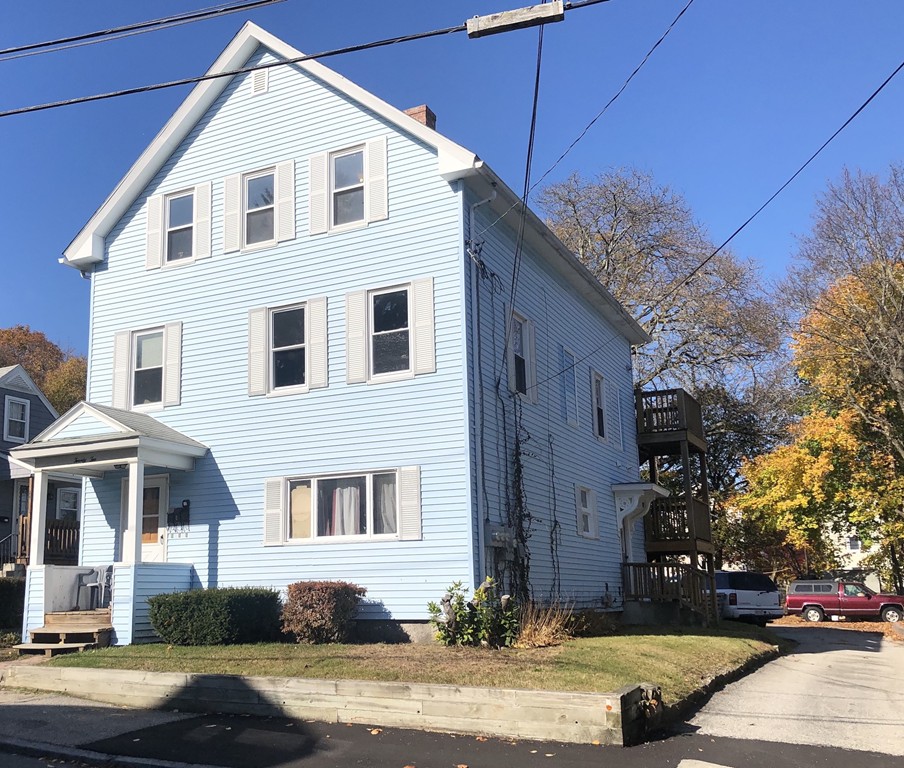 22 Falmouth Street Worcester, MA 01607 - Photo 1 of 19 Gallery Image 1