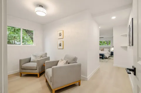$700,000 | 5210 Gladstone Drive, Austin, TX 78723