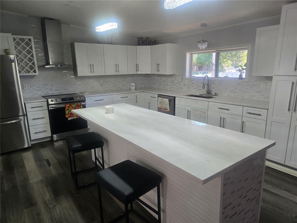 4314 Lane Road Zephyrhills, FL 33541 - Photo 14 of 30 Gallery Image 14