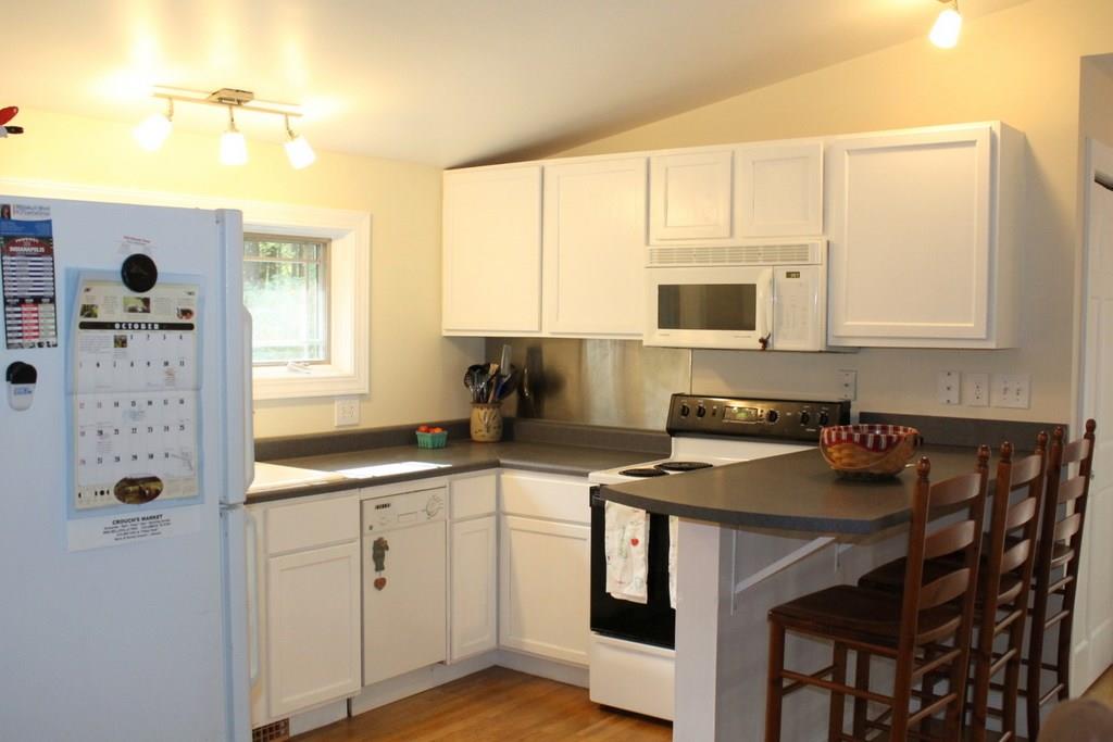 8018 Garrity Road Seymour, IN 47274 - Photo 5 of 23 Gallery Image 5