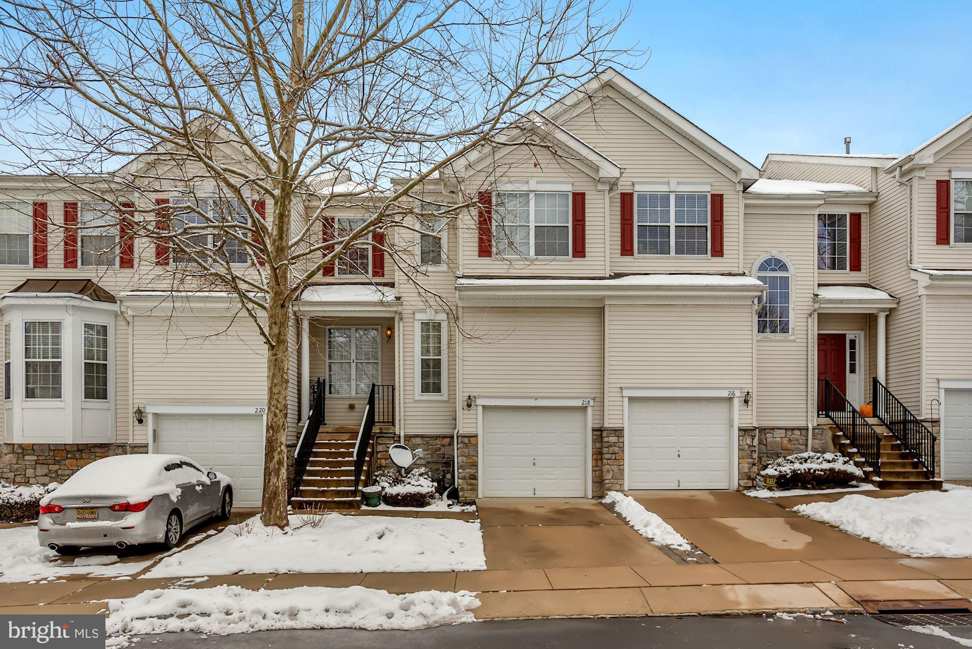 218 Hawthorne Way Delran, NJ 08075 - Photo 1 of 35