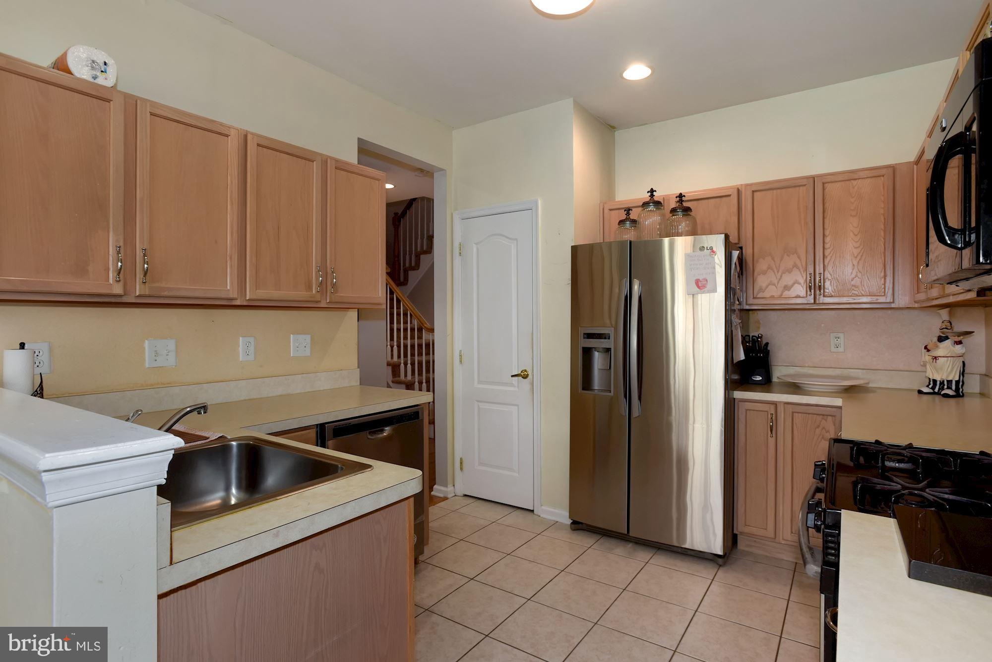 218 Hawthorne Way Delran, NJ 08075 - Photo 17 of 35