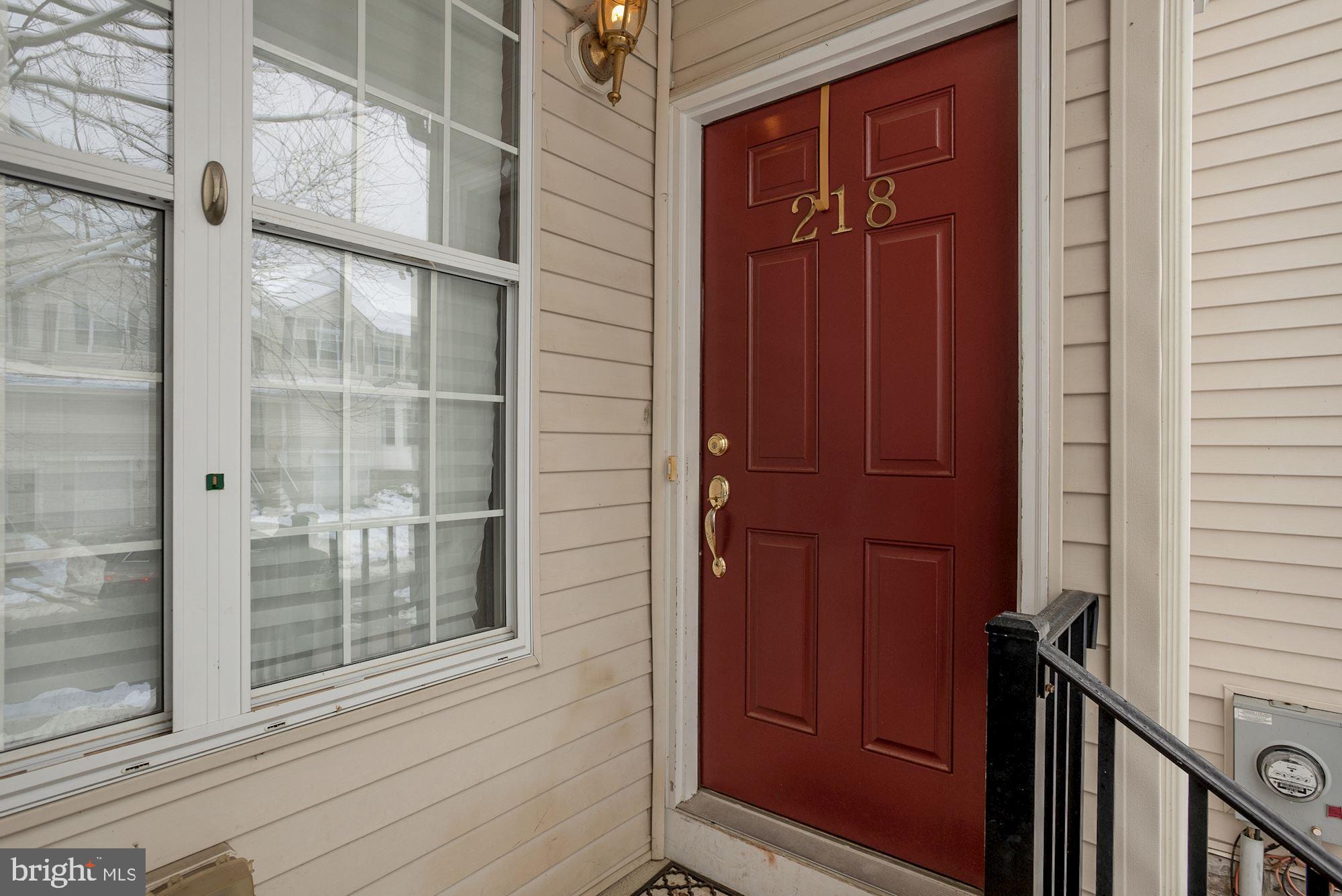 218 Hawthorne Way Delran, NJ 08075 - Photo 4 of 35