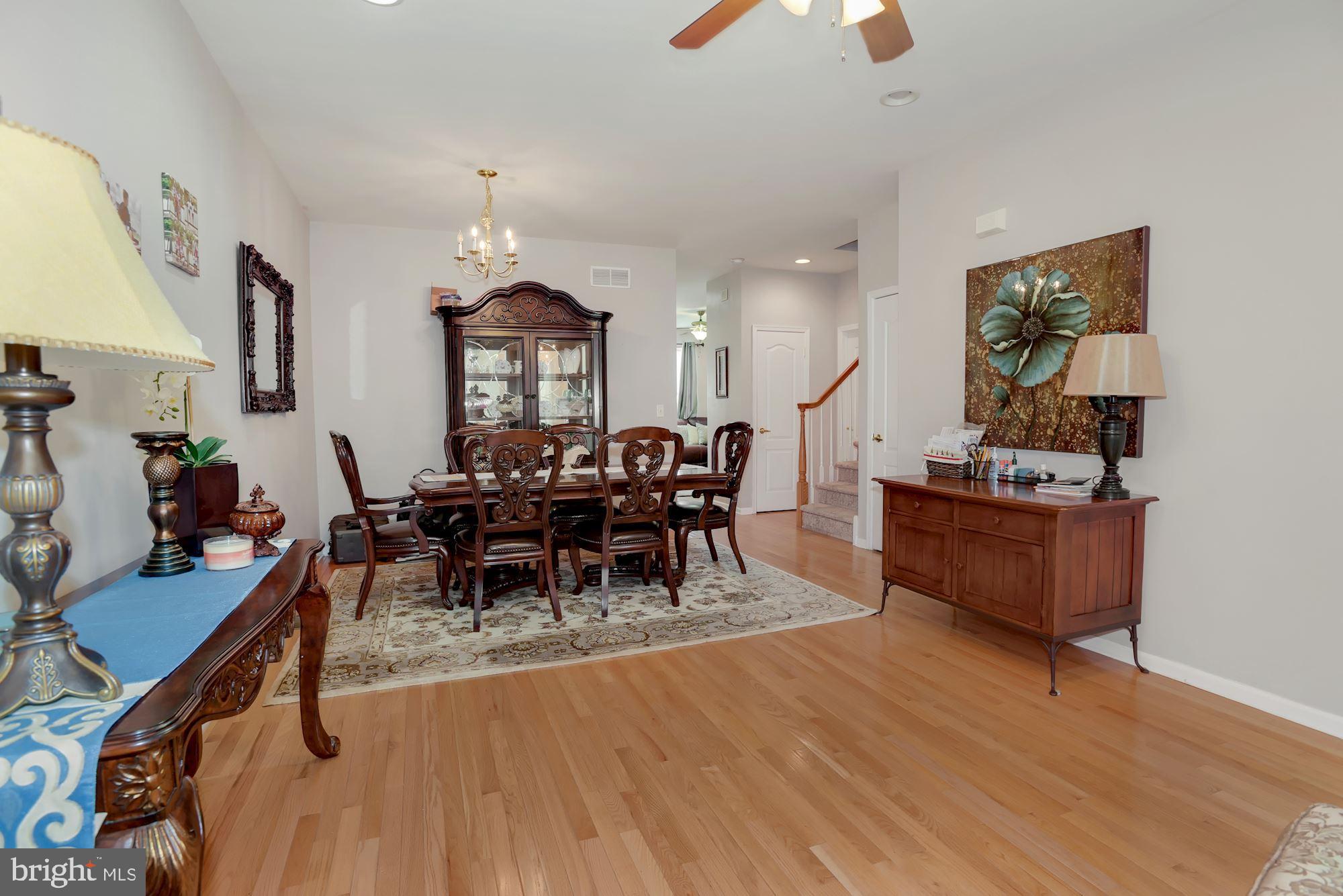 218 Hawthorne Way Delran, NJ 08075 - Photo 8 of 35